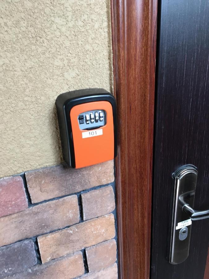玉出202 Wifi付 玉出駅から徒歩2分 地下鉄難波迄8分 Apartment Osaka Luaran gambar